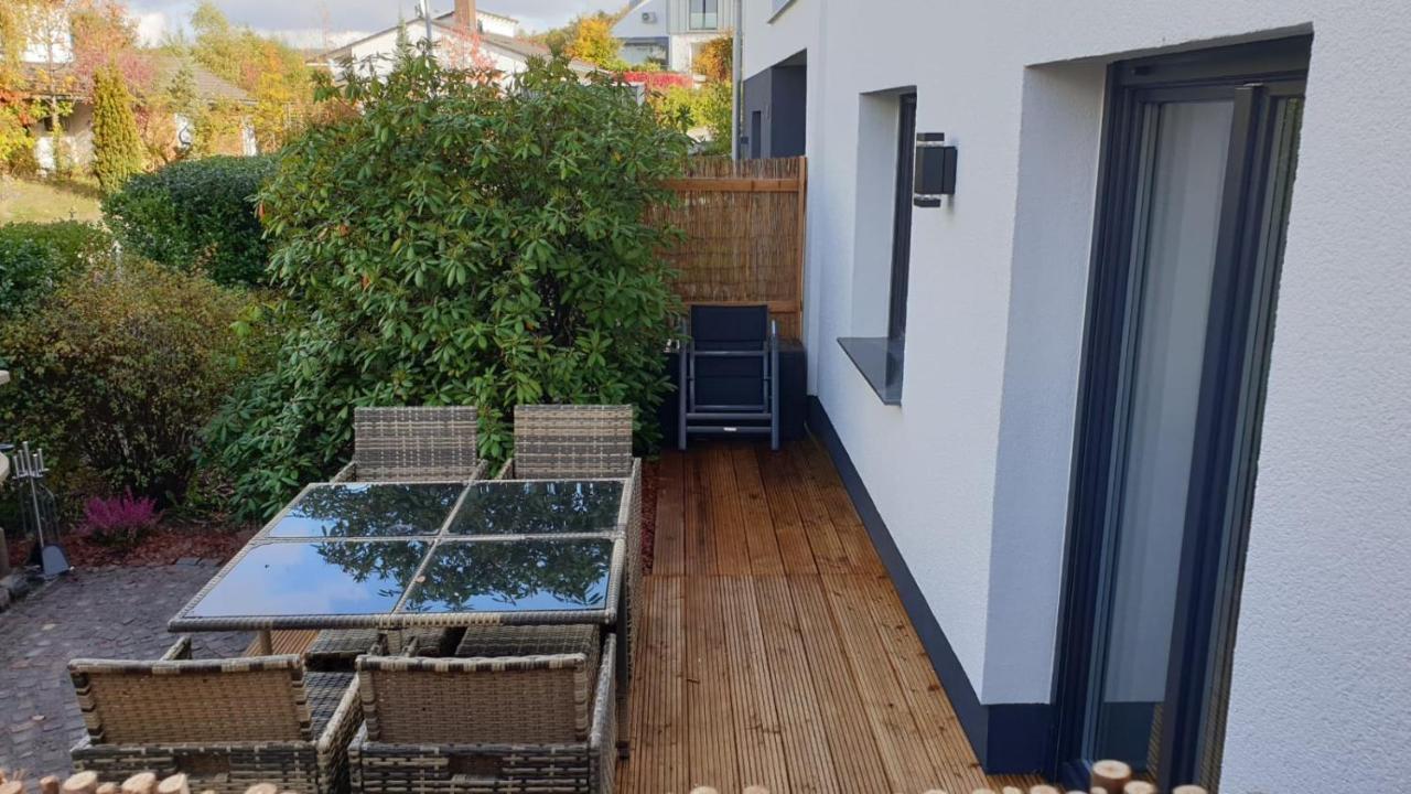 Haus Edda - Ferienwohnungen Mit Garten Und Schlossblick Marburg Zewnętrze zdjęcie